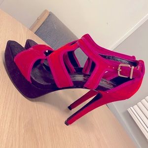 Jessica Simpson Pumps